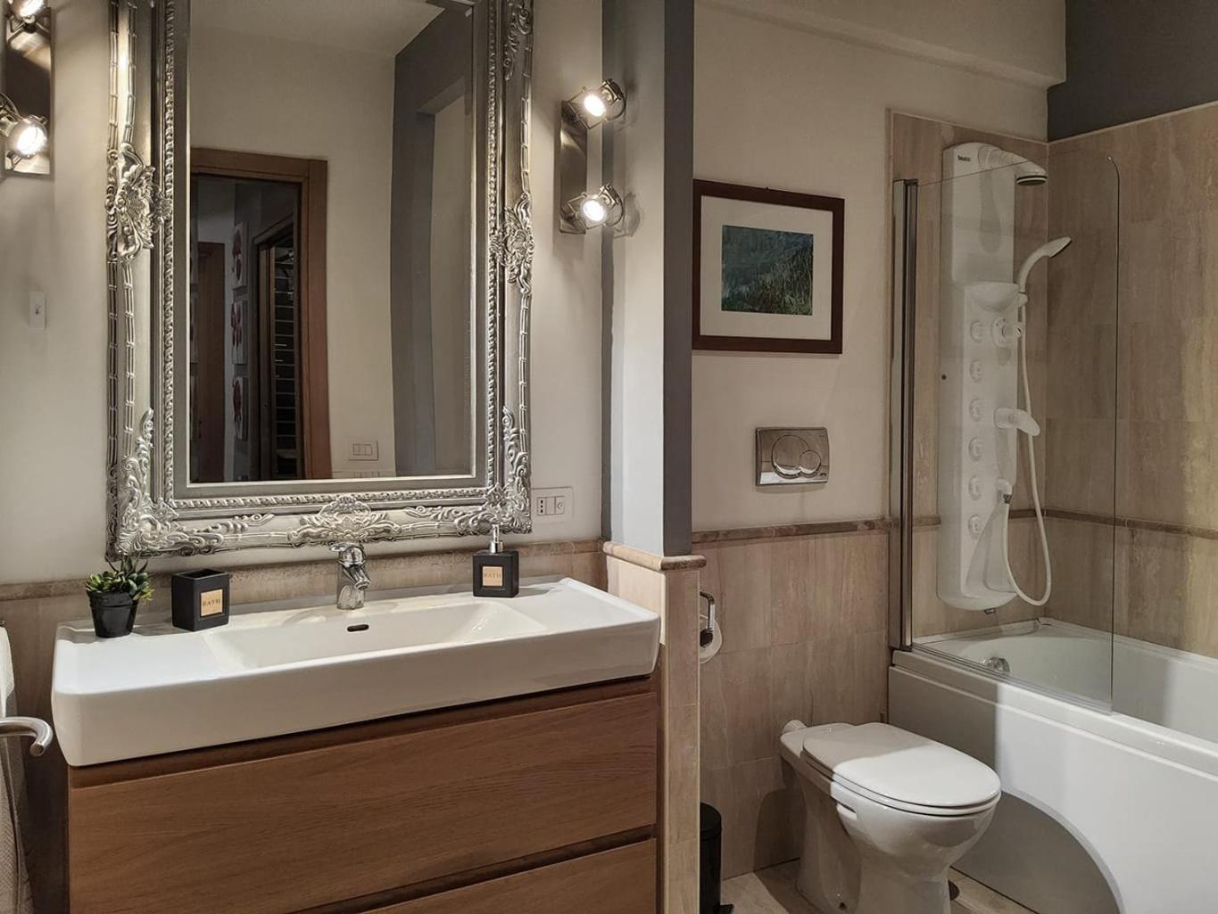 Aurelia 1100 Near Vaticano Up To 6 Guests Appartamento
